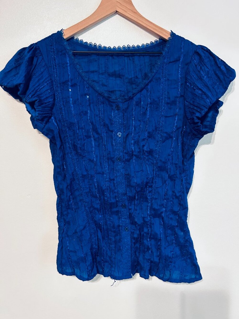 Vintage Y2K Whimsigoth Royal Blue Crinkle Popcorn Blouse Lace Trim